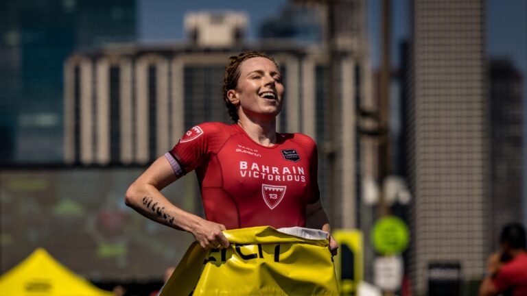 supertri Chicago women’s results: British triathlon star Georgia Taylor-Brown BEATS Olympic champ Beaugrand for brilliant win