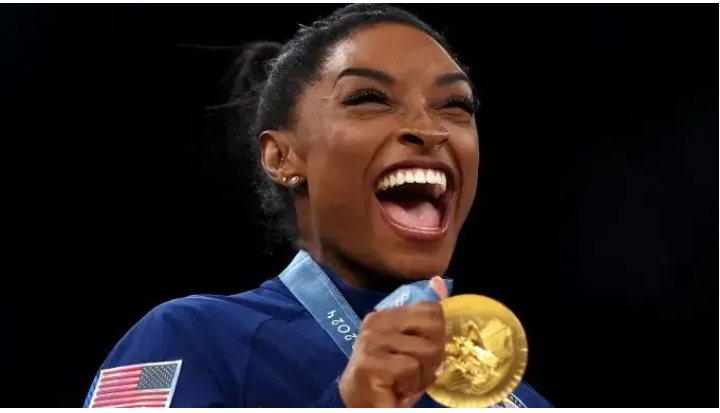 Simone Biles leads star-studded cast of US gymnasts headlining ‘victory lap’ Gold Over America Tour see more 👇 👇 