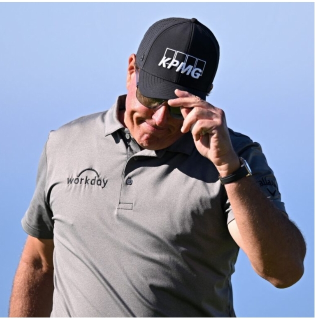 BREAKING NEWS: Now official as Phil Mickelson Retires from Golf after sudden development…. full details below